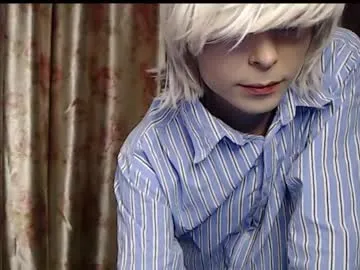 PumaShyXD chat room preview Image 7