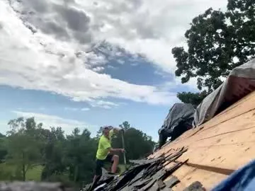 DomManlyGuy – webcam model profile photo Image 12