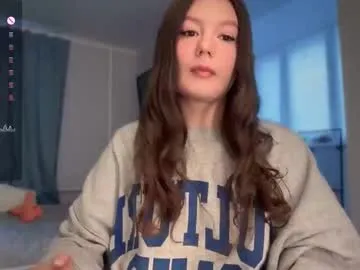 ay_kiss_jully – webcam model profile photo Image 17