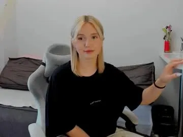 sogoodgirls – webcam model profile photo Image 17