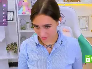 roouse – webcam model profile photo Image 6