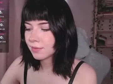 6-naa-96-taa-9 – webcam model profile photo Image 2