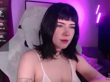 6-naa-96-taa-9 – webcam model profile photo Image 9