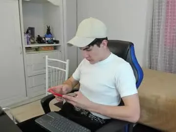 _Tomy08calderon – webcam model profile photo Image 14