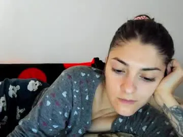 yaniraekberg – webcam model profile photo Image 16