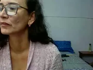 ClaireBree – webcam model profile photo Image 11