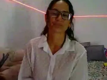 ClaireBree – webcam model profile photo Image 7