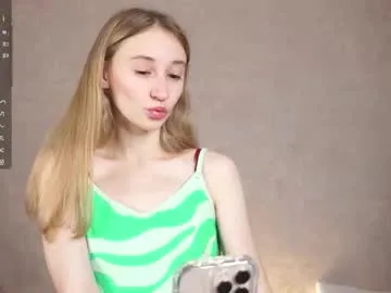 twinkle_toes_ – webcam model profile photo Image 10