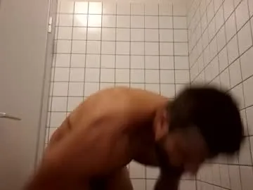 bisexualmilf – webcam model profile photo Image 12