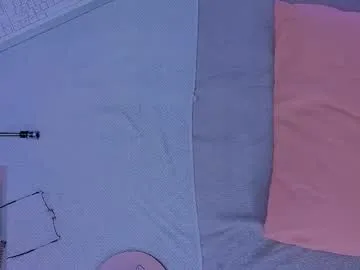 bisexualmilf – webcam model profile photo Image 16