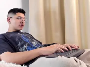 a_lejandro_08 Image 2