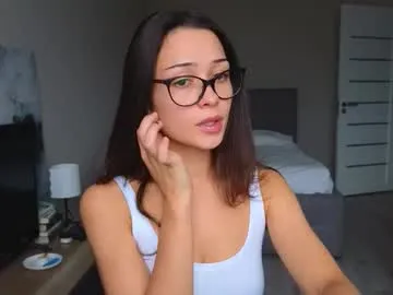 6-naa-96-taa-9 – webcam model profile photo Image 17