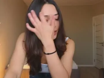 6-naa-96-taa-9 – webcam model profile photo Image 9