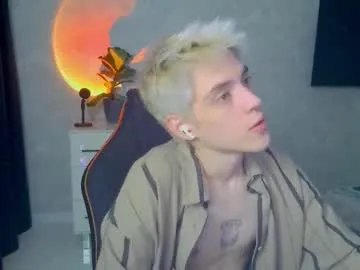 lissa_meooow chat room preview Image 7