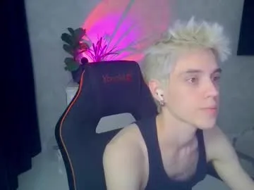 lissa_meooow chat room preview Image 8