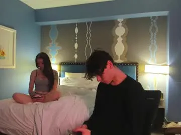 enchant_baby_ chat room preview Image 4