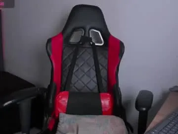 bisexualmilf – webcam model profile photo Image 5