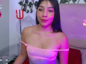 lioncluess – webcam model profile photo Image 9