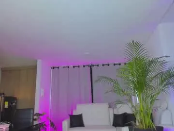 sellapink – webcam model profile photo Image 10