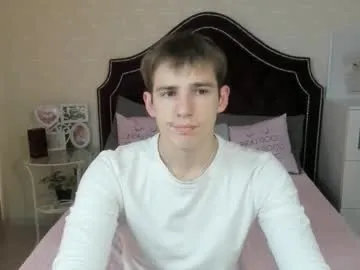 teninchty – webcam model profile photo Image 11