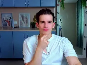 teninchty – webcam model profile photo Image 16
