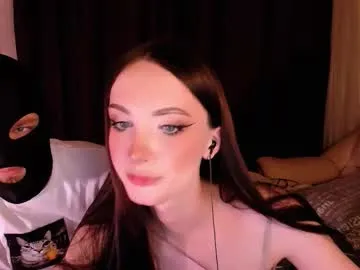 kiraa-0051 chat room preview Image 13