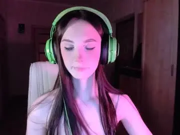 kiraa-0051 chat room preview Image 8