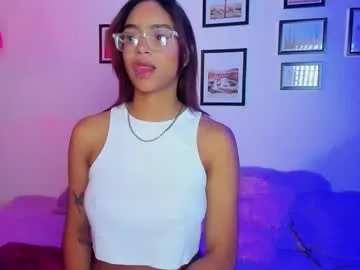 Ann_Sulu – webcam model profile photo Image 14