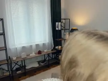 mintykisss – webcam model profile photo Image 12