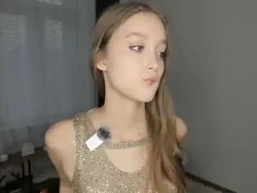 mintykisss – webcam model profile photo Image 9