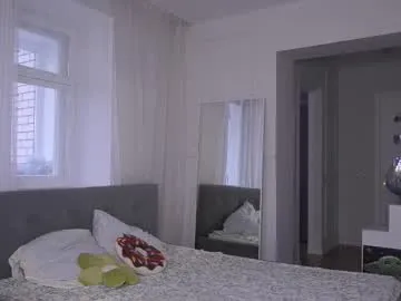 Ann_Sulu – webcam model profile photo Image 5