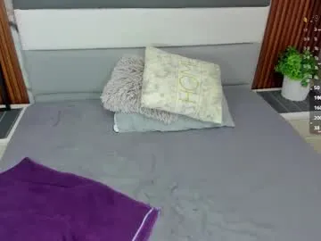 V-Hot-Sweti chat room preview Image 9