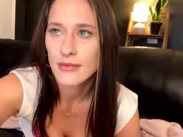 Ann_Sulu – webcam model profile photo Image 9