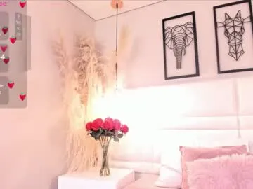 skinny_candy18 – webcam model profile photo Image 14