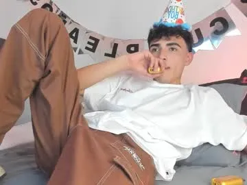 dears_pearlss – webcam model profile photo Image 18