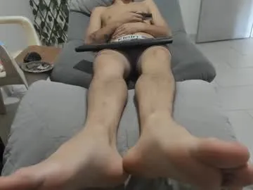 someone_sweet – webcam model profile photo Image 3