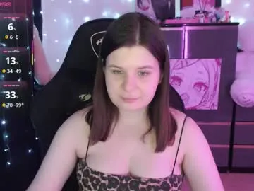 roouse – webcam model profile photo Image 10