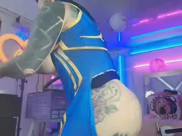 luckrose – webcam model profile photo Image 2