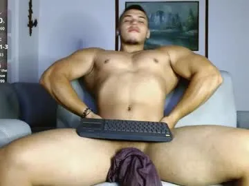 hornyshow_tv – webcam model profile photo Image 14