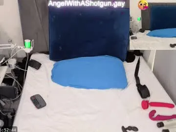 angelwithashotgun_gay Image 10