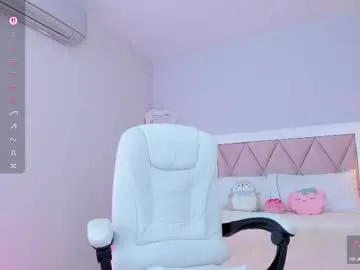 hornyshow_tv – webcam model profile photo Image 5