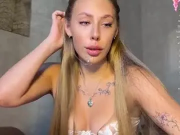 WitchAnnie – webcam model profile photo Image 4