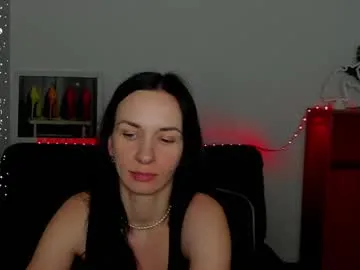 annakillian_kiss Image 5