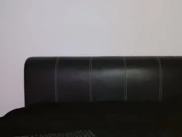 taitehambelton – webcam model profile photo Image 9