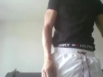 AlicentRose – webcam model profile photo Image 4