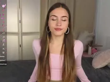 loving_ladies – webcam model profile photo Image 3