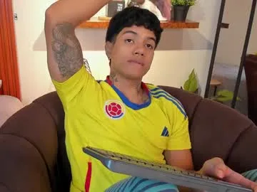 _mommy_casual_ – webcam model profile photo Image 12