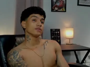 _mommy_casual_ – webcam model profile photo Image 4