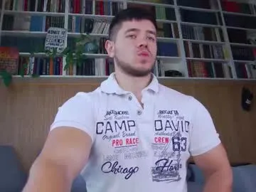 DomManlyGuy – webcam model profile photo Image 14