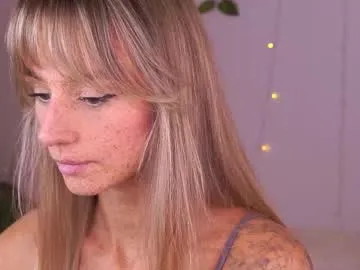 sellapink – webcam model profile photo Image 13